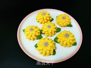 菊花馒头的做法步骤:17