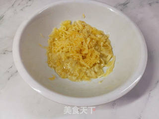 #春日应季美食#香蕉苹果燕麦饼的做法步骤:2