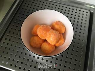 咸蛋黄糯米煎包的做法步骤:3