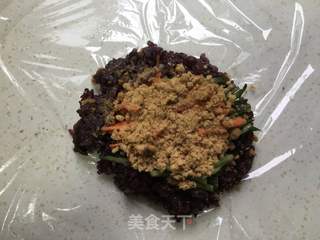 紫米肉松蛋堡的做法步骤:8