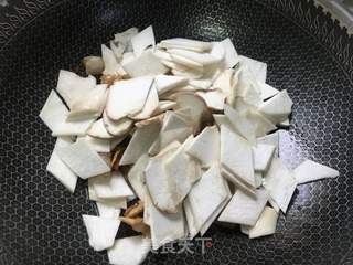 蚝油杏鲍菇炒肉片的做法步骤:7