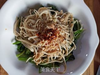 麻酱菠菜金针菇的做法步骤:6