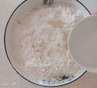 越嚼越香的老面馒头 纯面肥发面 好吃有嚼劲的做法步骤:3