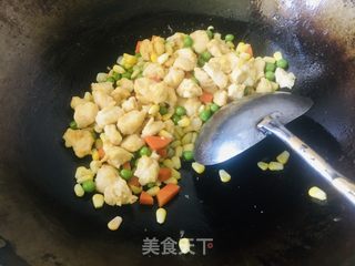 玉米青豆滑鸡丁的做法步骤：8