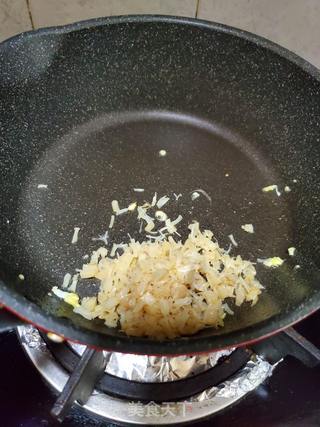 瑶柱蛋炒饭的做法步骤:4