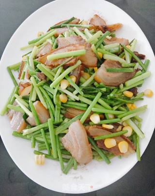 蒜薹炒腊肉的做法步骤:7
