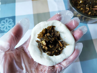 咸菜糯米饼的做法步骤:6