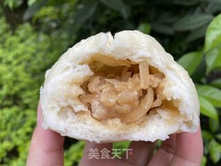 萝卜丝油渣鲜肉包的做法步骤：17