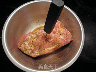 孜然烤猪肉的做法步骤:3