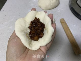 开口酱肉包的做法步骤：9