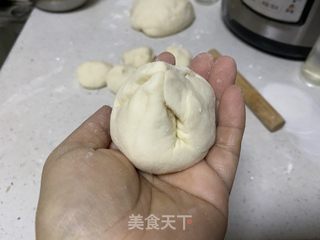 开口酱肉包的做法步骤：12