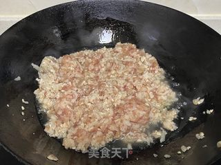 开口酱肉包的做法步骤：1