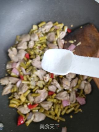 酸辣鸡心的做法步骤：10