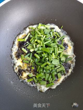 紫菜小葱炒鸡蛋的做法步骤:5