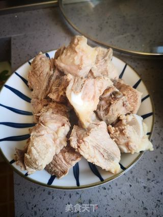 红烧排骨~简易版的做法步骤：2