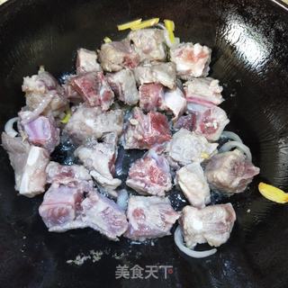 排骨焖笋干的做法步骤:5