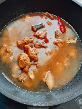 土鸡炖粉条的做法步骤：6