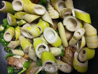 竹笋烧腊肉的做法步骤:5
