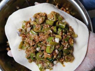 豆角猪肉包子 的做法步骤：10