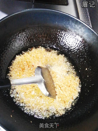 蒜蓉小龙虾的做法步骤:4