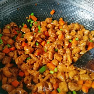 宫保鸡丁的做法步骤:15