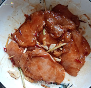 香辣秘烧鸡胸肉的做法步骤:4