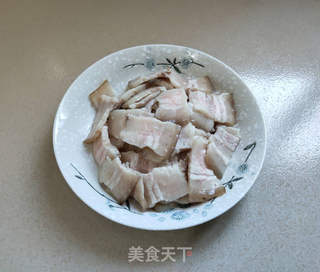 尖椒回锅肉的做法步骤:4