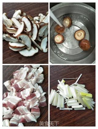 豆菇五花炒春笋的做法步骤:3