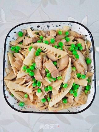 豆菇五花炒春笋的做法步骤:8