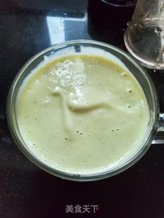 牛油果香蕉奶昔的做法步骤:4