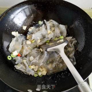 鹅蛋炒粉皮的做法步骤:11