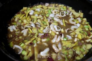 海鲜春笋盖浇饭的做法步骤：12