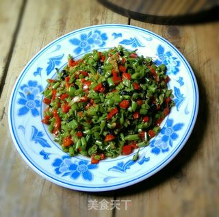 大红椒碎炒空心菜碎的做法步骤：6