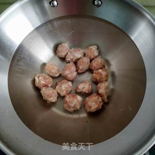 丝瓜肉丸汤的做法步骤:7