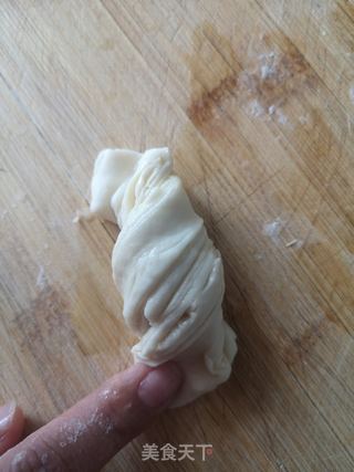 基础版小花卷儿的做法步骤:11