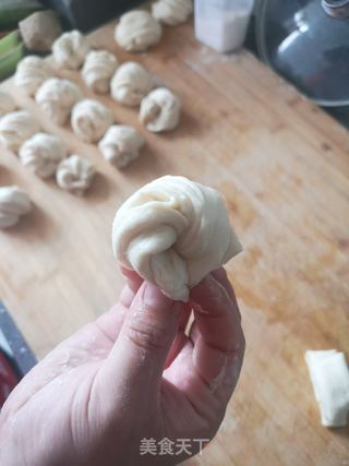 基础版小花卷儿的做法步骤:12