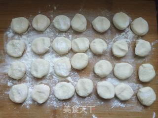 香椿鸡蛋馅饺子的做法步骤:11