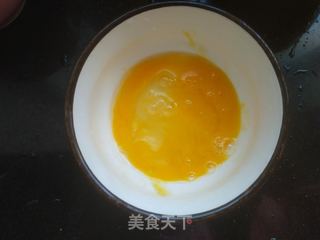 虾仁鸡蛋芝士焗饭的做法步骤:4