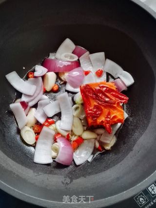 干锅小龙虾的做法步骤:11