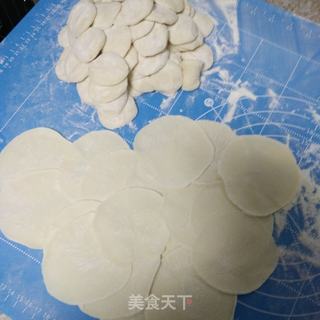 槐花猪肉水饺的做法步骤:12