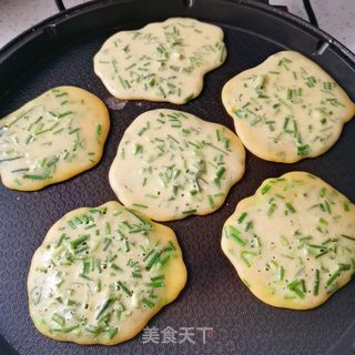 全麦葱花鸡蛋煎饼的做法步骤：5