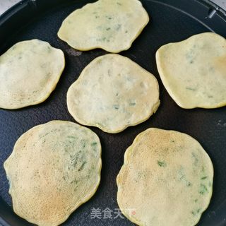 全麦葱花鸡蛋煎饼的做法步骤：6