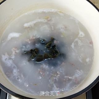 皮蛋瘦肉粥的做法步骤:10