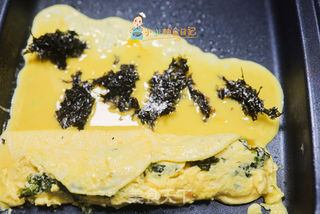 9个月以上辅食紫菜厚蛋烧的做法步骤:8