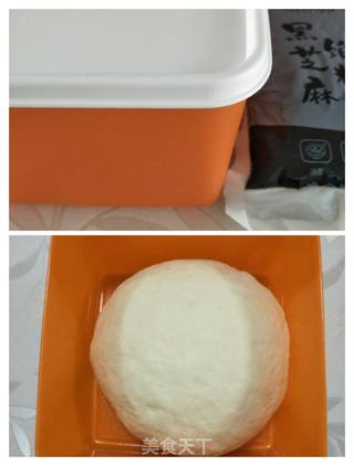 黑芝麻面卷的做法步骤:2