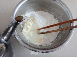 五仁馅饼的做法步骤:2