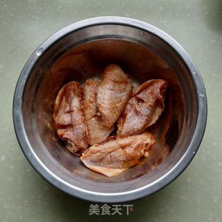 新奥尔良烤鸡翅的做法步骤:4