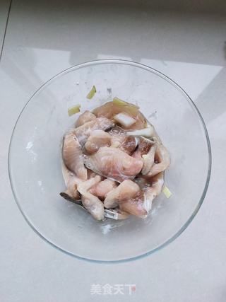 酸菜鱼的做法步骤:3