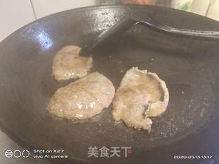 黑葡萄牛肉沙拉的做法步骤:3