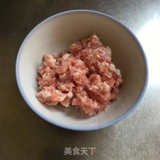 肉末青椒面的做法步骤：1